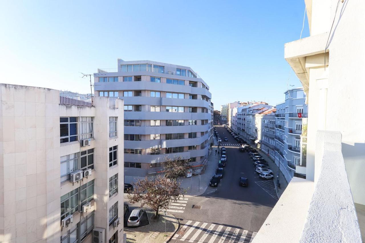Marques De Pombal Duplex With Terrace By Homing Apartment Lisboa Ngoại thất bức ảnh